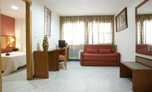 Apartamentos Turísticos Los Girasoles II Granada