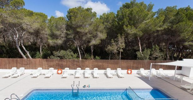 Apartamentos Typic Art
