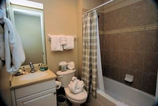 Apartamentos Universals White Cap Beachfront Apartments