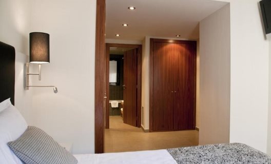 Apartamentos Up Suites Bcn