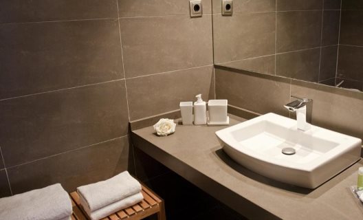 Apartamentos Up Suites Bcn