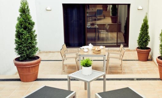Apartamentos Up Suites Bcn