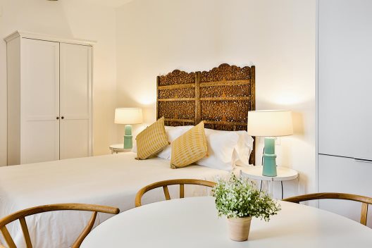 Apartamentos Urban Vida Alcazar