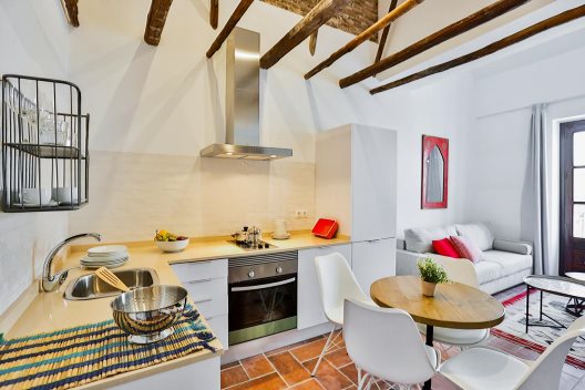 Apartamentos Urban Vida Alcazar