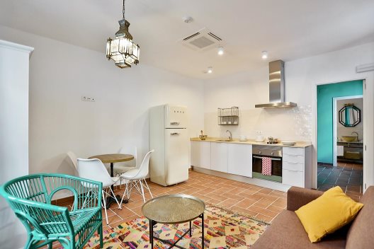 Apartamentos Urban Vida Alcazar