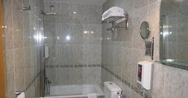 Apartamentos Versus