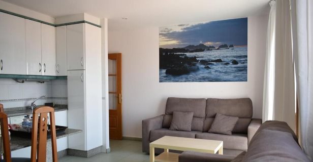 Apartamentos Versus