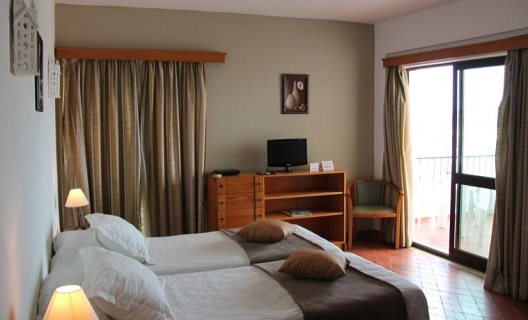 Apartamentos Via Dona Ana