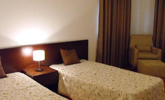 Apartamentos Via Dona Ana