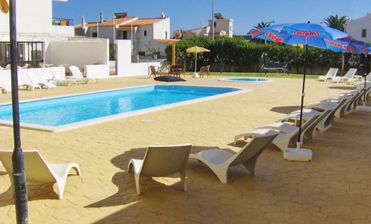 Apartamentos Via Dona Ana