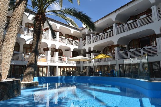 Apartamentos Villa Edén