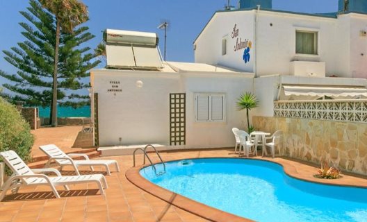 Apartamentos Villa San Antonio