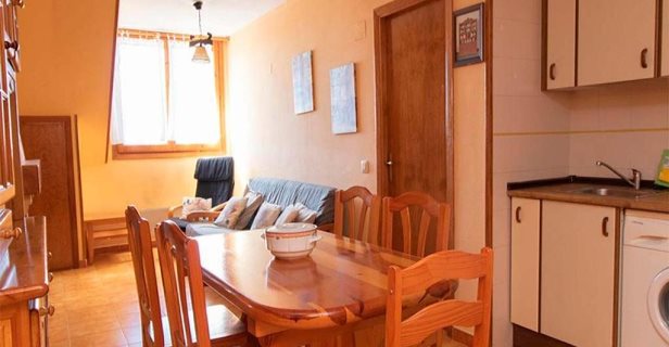 Apartamentos Villanua 3000