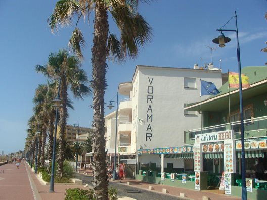 Apartamentos Voramar 3000