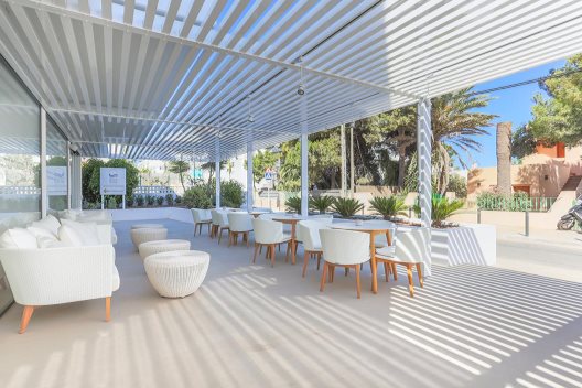 Apartamentos White Adults Only