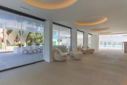 Apartamentos White Adults Only
