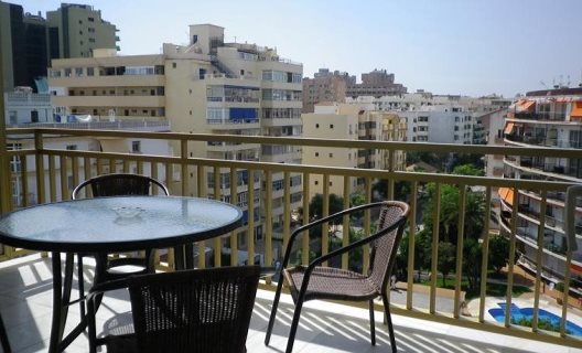 Apartamentos Yamasol