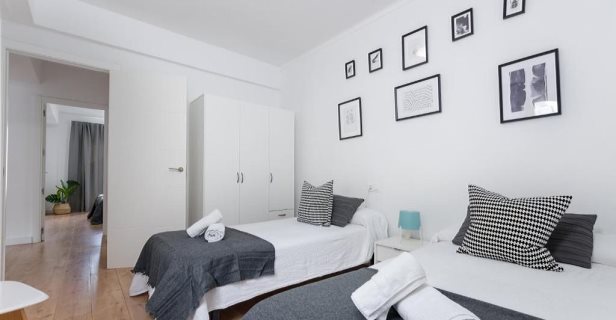 Apartamentos Yourhouse Port