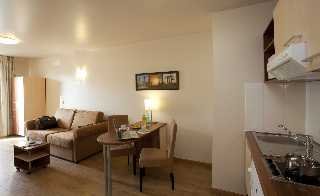 Aparthotel 1 Ere Avenue Val Senart