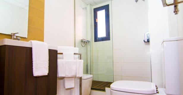 Aparthotel 16:9 Suites Almeria