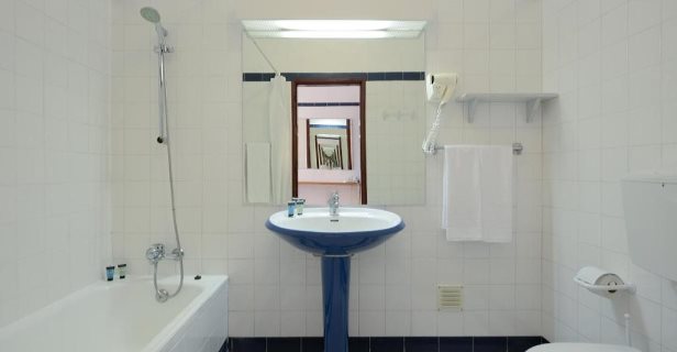 Aparthotel 3hb Falesia Mar