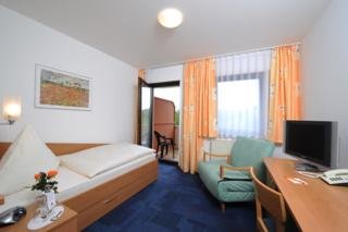 Aparthotel Acora Und Wohnen Karlsruhe