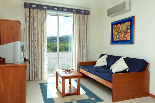 Aparthotel Acorsonho