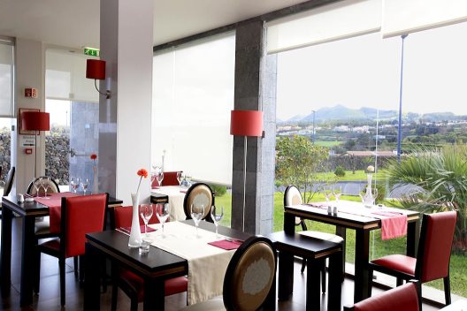 Aparthotel Acorsonho