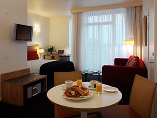 Aparthotel Adina