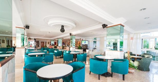Aparthotel Africamar