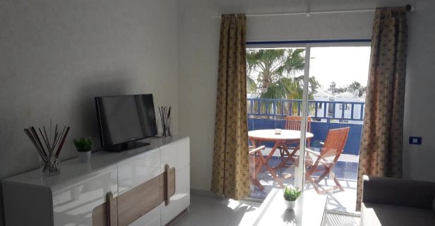 Aparthotel Aguazul