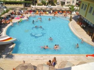 Aparthotel Akasya