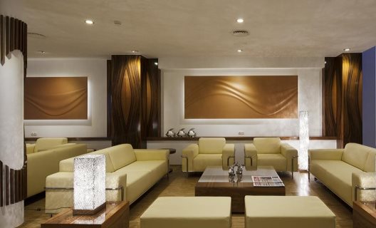 Aparthotel Ako Suite
