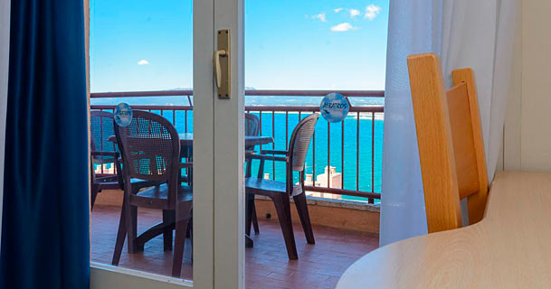 Aparthotel Albatros Family