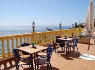 Aparthotel Albrisas