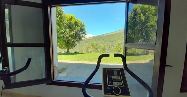 Aparthotel Alcazaba De Busquistar