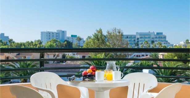 Aparthotel Alcudia Beach