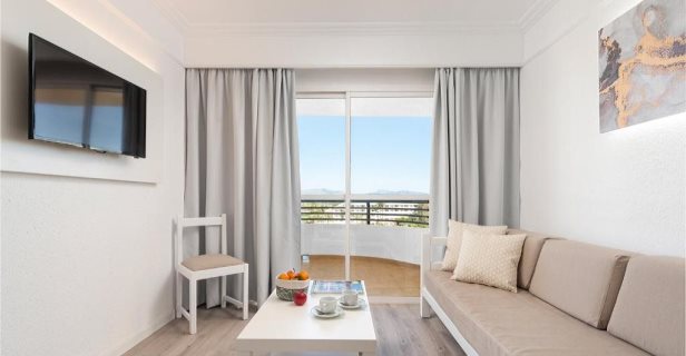 Aparthotel Alcudia Beach