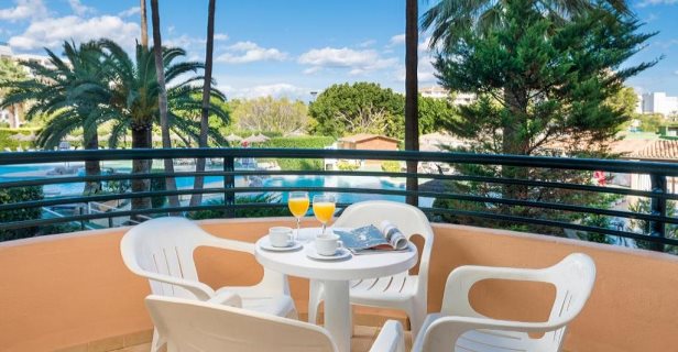 Aparthotel Alcudia Beach