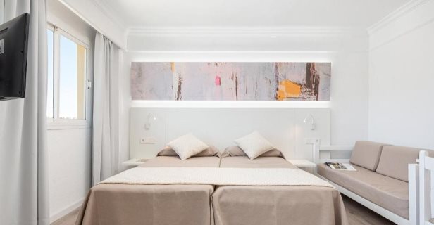 Aparthotel Alcudia Beach