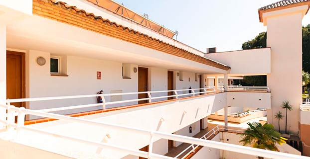 Aparthotel Alfas Oasis