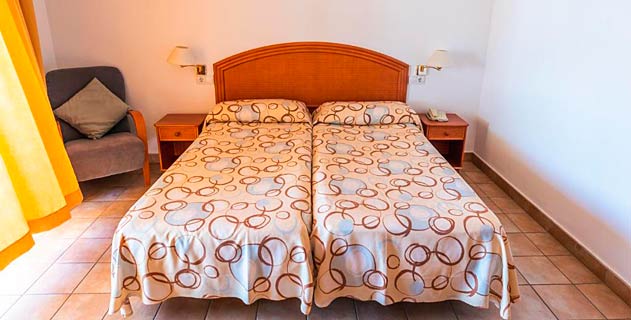 Aparthotel Alfas Oasis