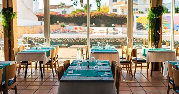 Aparthotel Alfas Oasis