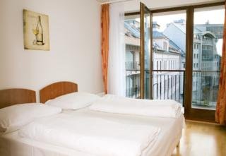 Aparthotel All-4u