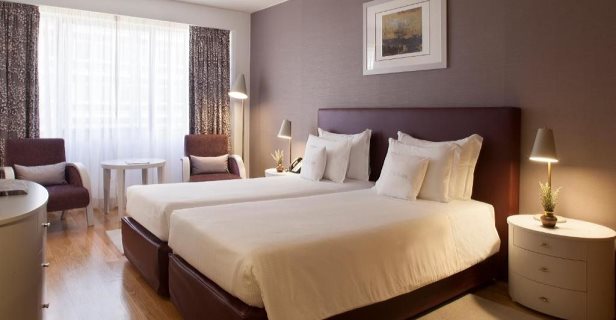 Aparthotel Altis Suites