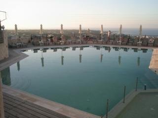 Aparthotel Amazones Village