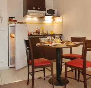 Aparthotel Appart'city Annecy-seynod