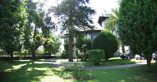Aparthotel Arias