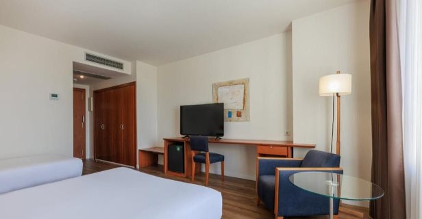 Aparthotel Arrahona