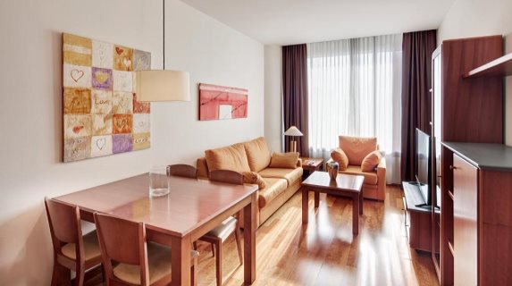 Aparthotel Arrahona